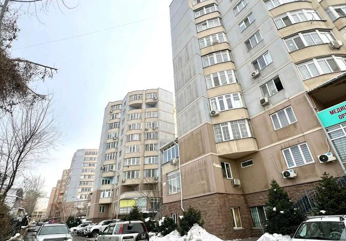 3-комнатная квартира · 93.2 м² · 5/10 этаж, Кенесары хана 54