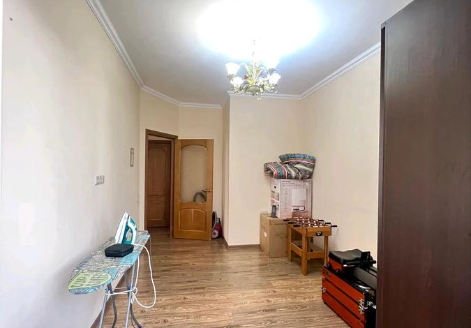 3-комнатная квартира · 93.2 м² · 5/10 этаж, Кенесары хана 54