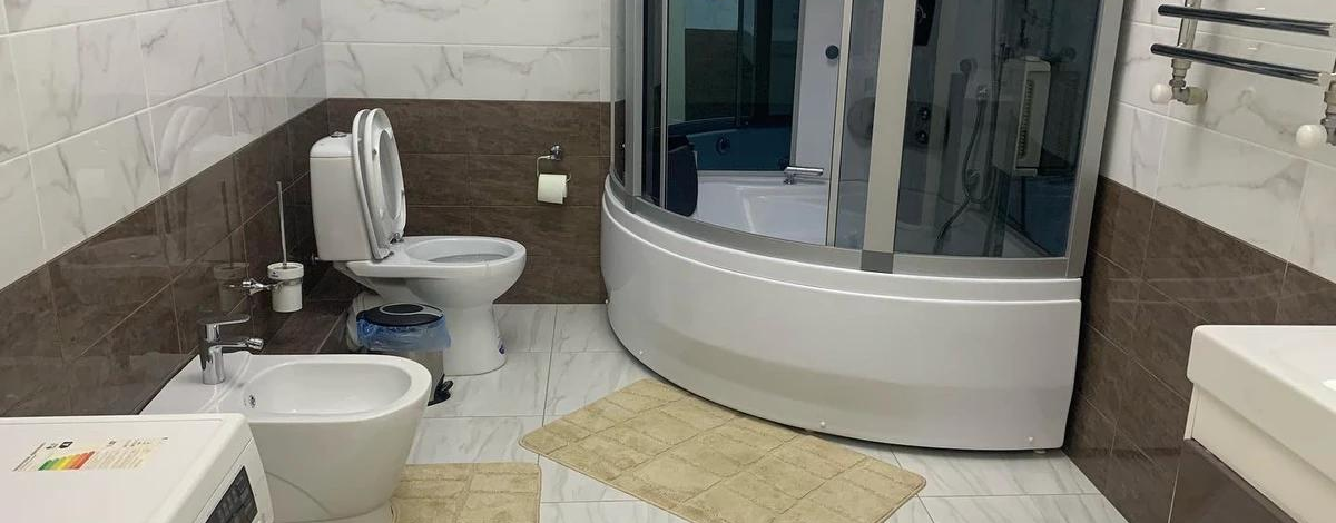 3-комнатная квартира · 176 м² · 8/9 этаж, Конаева 65