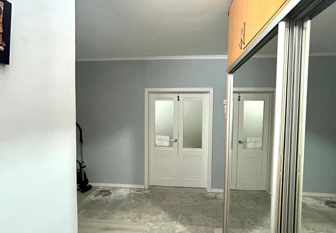 3-комнатная квартира · 102.6 м² · 1/9 этаж, Токтабаева 13 — Таугуль-1, 13