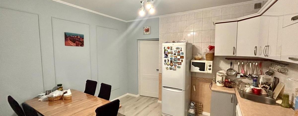 3-комнатная квартира · 102.6 м² · 1/9 этаж, Токтабаева 13 — Таугуль-1, 13