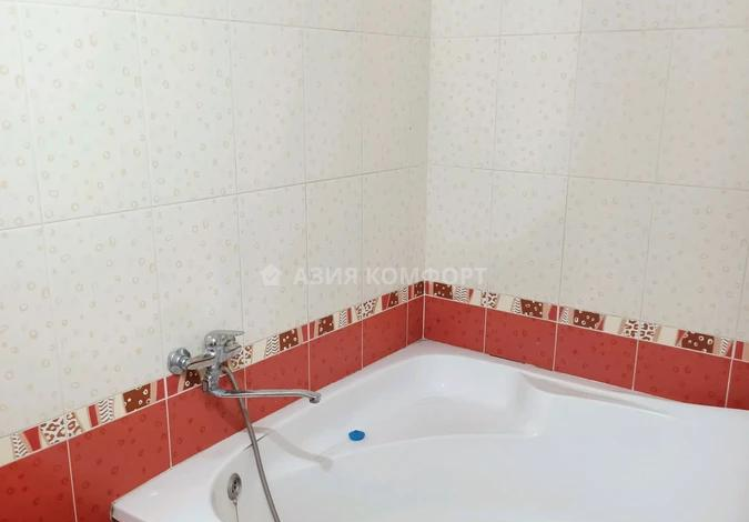 2-комнатная квартира · 54 м² · 1/5 этаж, Жибек жолы 30