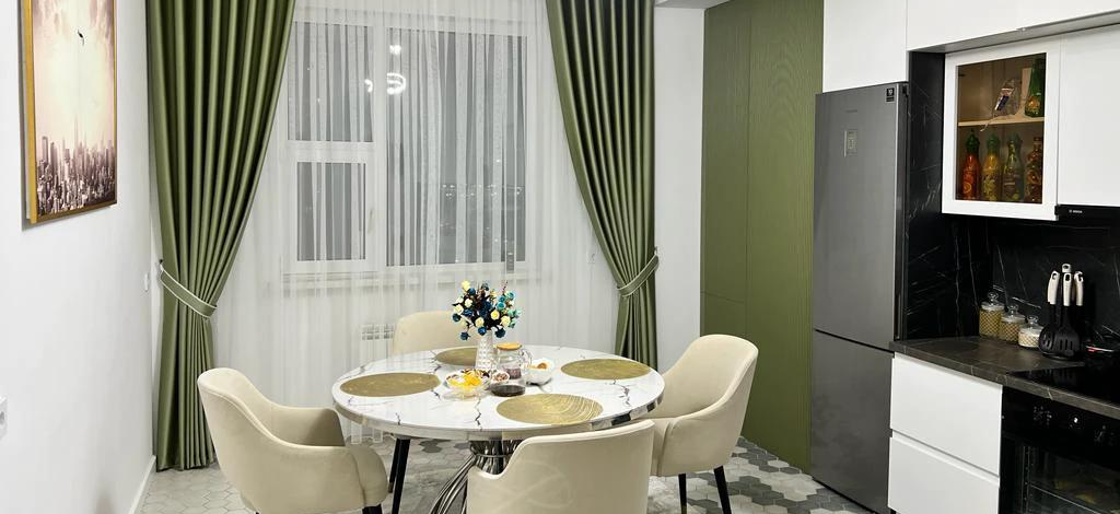 3-комнатная квартира · 141 м² · 12/19 этаж, Калдаякова 11