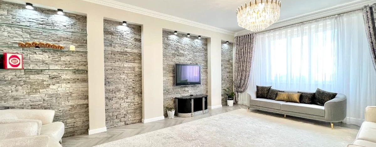 3-комнатная квартира · 141 м² · 12/19 этаж, Калдаякова 11