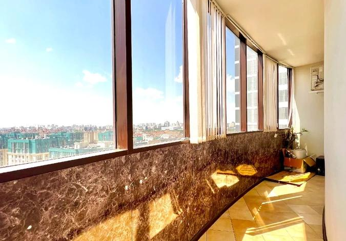 3-комнатная квартира · 141 м² · 12/19 этаж, Калдаякова 11