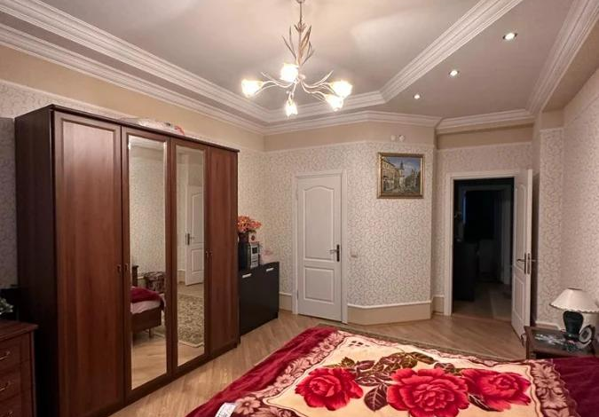3-комнатная квартира, 150 м², 6/29 этаж, Габдуллина 17
