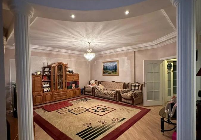 3-комнатная квартира, 150 м², 6/29 этаж, Габдуллина 17