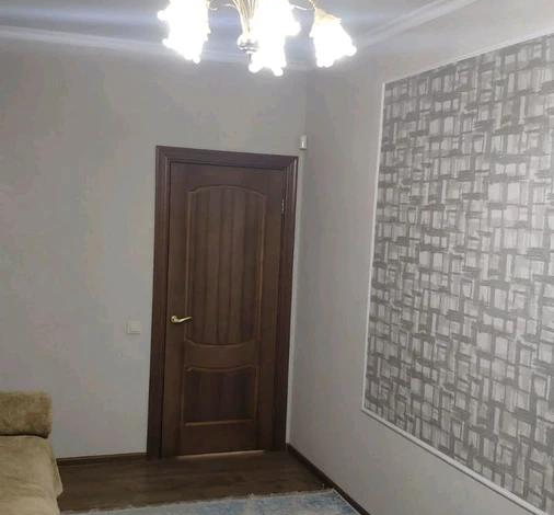 3-комнатная квартира · 85 м² · 1/5 этаж, Шагабудинова 30 — Гоголя