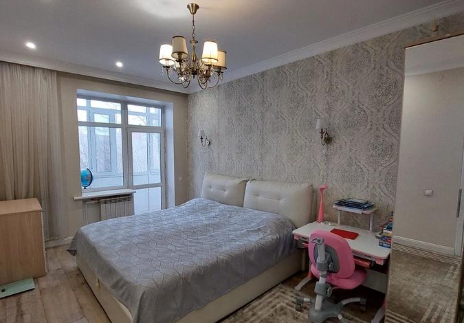 4-комнатная квартира · 140 м² · 3/8 этаж, Н.Назарбаева 21/2