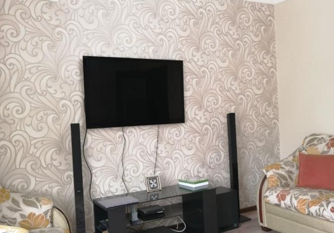 4-комнатная квартира · 108 м² · 4/5 этаж, Азаттык 77 — Атамбаев