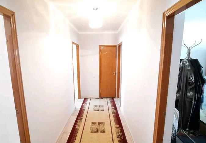 5-комнатная квартира · 94 м² · 2/4 этаж, Сатпаева 17А — Мед клиника. таргпи