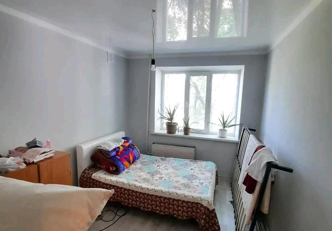 5-комнатная квартира · 94 м² · 2/4 этаж, Сатпаева 17А — Мед клиника. таргпи