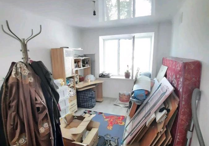 5-комнатная квартира · 94 м² · 2/4 этаж, Сатпаева 17А — Мед клиника. таргпи