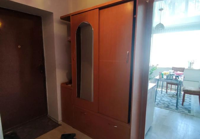 5-комнатная квартира · 94 м² · 2/4 этаж, Сатпаева 17А — Мед клиника. таргпи