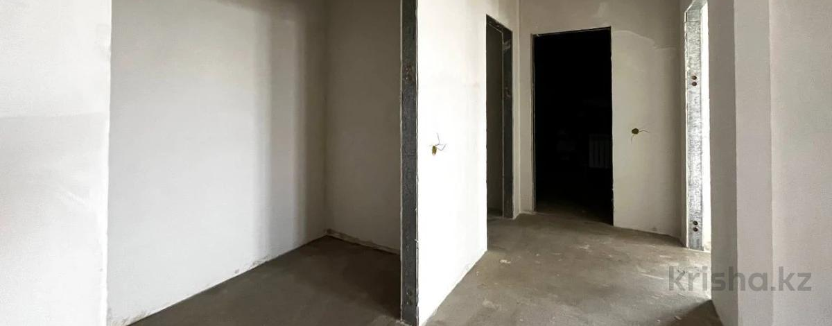 3-комнатная квартира, 130 м², 4/7 этаж, Чингиза Айтматова 46