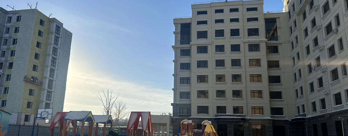 3-комнатная квартира, 130 м², 4/7 этаж, Чингиза Айтматова 46