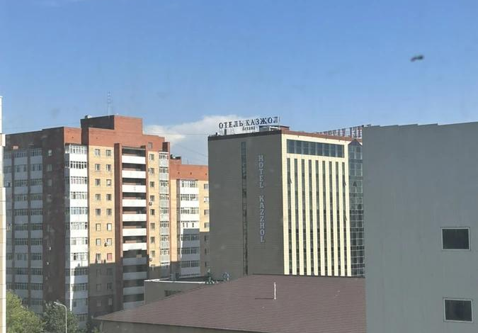 2-комнатная квартира, 73.5 м², 7/9 этаж, ул Момышулы 4