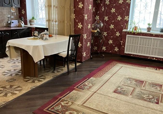 3-комнатная квартира, 81.4 м², 1/10 этаж, Рыскулбекова 16
