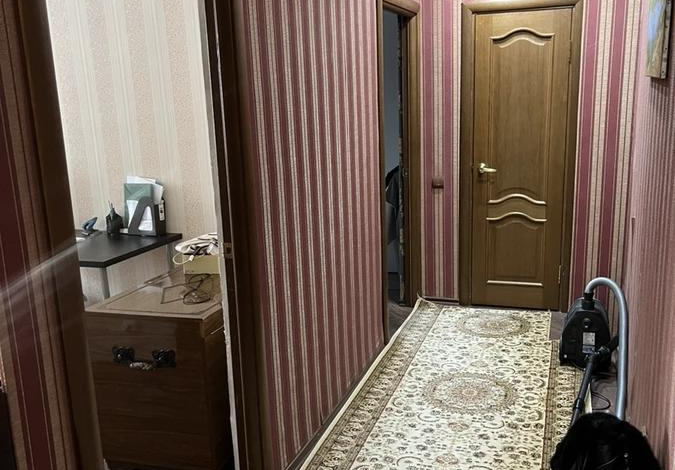 3-комнатная квартира, 81.4 м², 1/10 этаж, Рыскулбекова 16