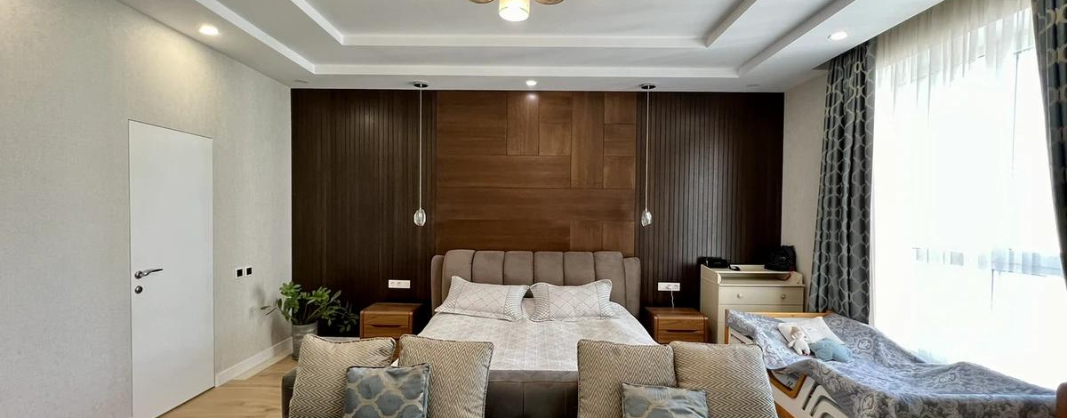 4-комнатная квартира, 218 м², 12/12 этаж, Сыганак 17р