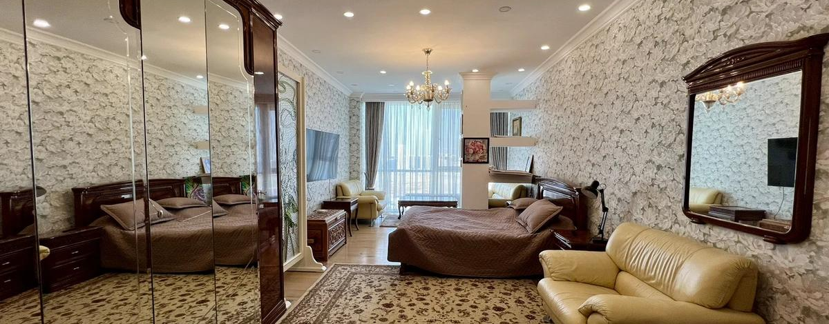 4-комнатная квартира, 218 м², 12/12 этаж, Сыганак 17р