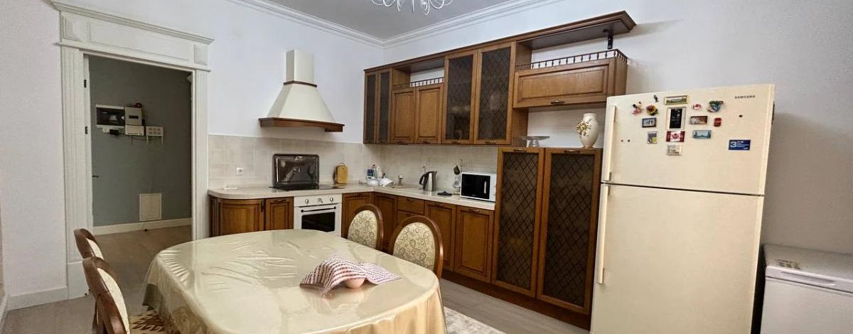 3-комнатная квартира, 134 м², 8/13 этаж, Керей и Жанибек хандар 22