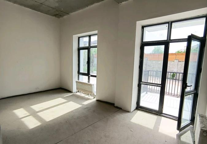 6-комнатная квартира, 261.69 м², 1/3 этаж, 13-я 40, 96