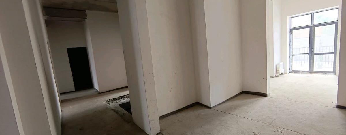 6-комнатная квартира, 261.69 м², 1/3 этаж, 13-я 40, 96