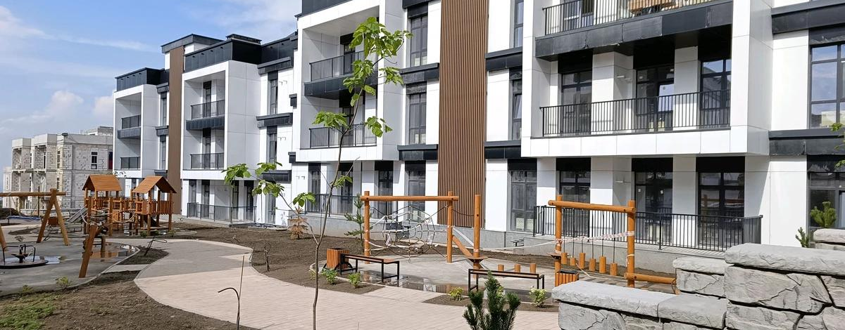 6-комнатная квартира, 261.69 м², 1/3 этаж, 13-я 40, 96