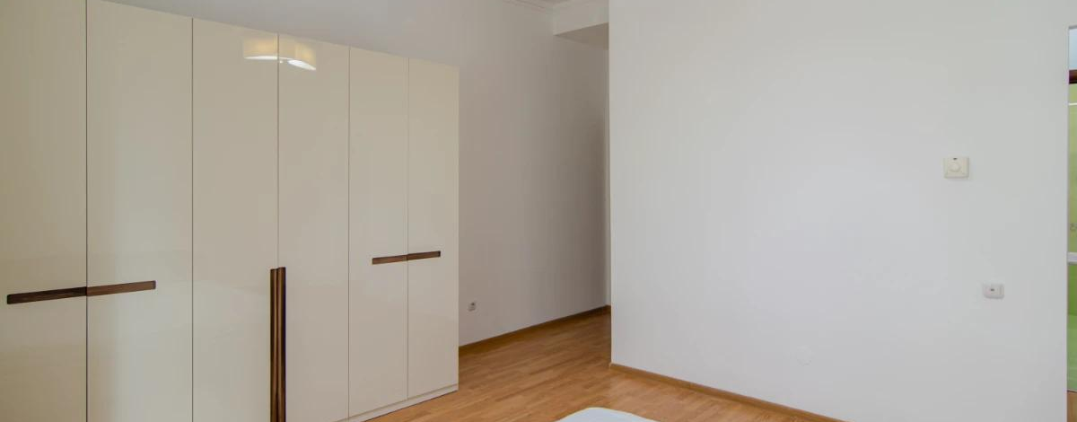 3-комнатная квартира, 123 м², 2/7 этаж, Кабанбай Батыра 13