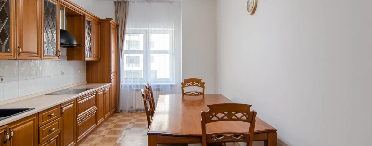 3-комнатная квартира, 123 м², 2/7 этаж, Кабанбай Батыра 13