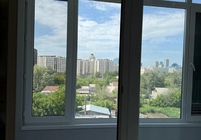 1-комнатная квартира, 43 м², 5/9 этаж, Жошы хан 27 — Президентский парк