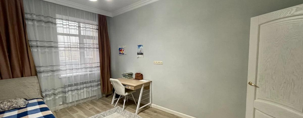 4-комнатная квартира, 132 м², 3/7 этаж, Мәңгілік Ел 48