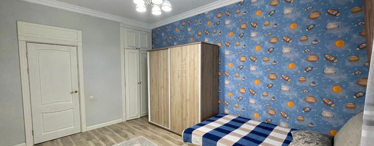 4-комнатная квартира, 132 м², 3/7 этаж, Мәңгілік Ел 48