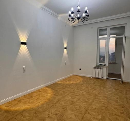 2-комнатная квартира, 60 м², 15/18 этаж, Розыбакиева 237