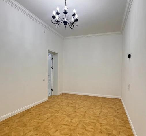 2-комнатная квартира, 60 м², 15/18 этаж, Розыбакиева 237