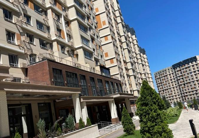 2-комнатная квартира, 51.9 м², 9/17 этаж, Жандосова 94А