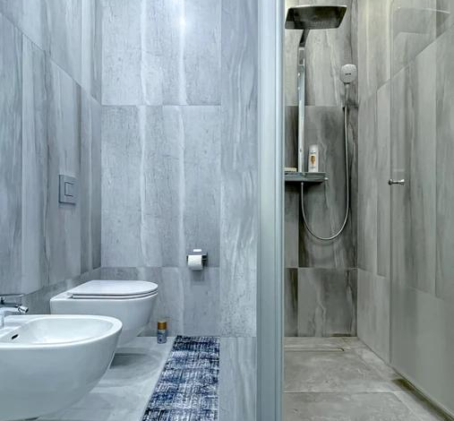 4-комнатная квартира · 160 м² · 7/8 этаж, Кашгарская 69/102