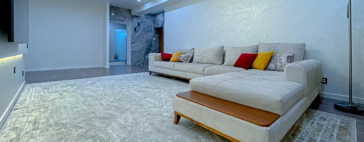 4-комнатная квартира · 160 м² · 7/8 этаж, Кашгарская 69/102