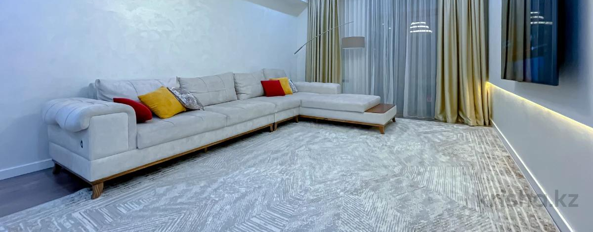 4-комнатная квартира · 160 м² · 7/8 этаж, Кашгарская 69/102