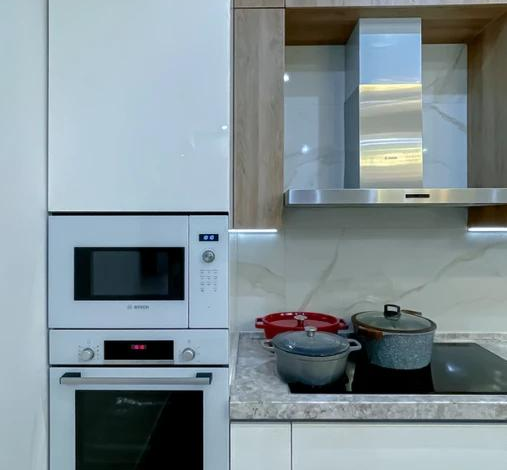 4-комнатная квартира · 160 м² · 7/8 этаж, Кашгарская 69/102
