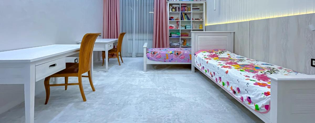 4-комнатная квартира · 160 м² · 7/8 этаж, Кашгарская 69/102