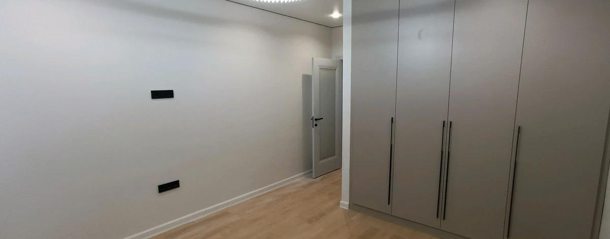 2-комнатная квартира · 57.4 м² · 11/18 этаж, Жандосова 94А