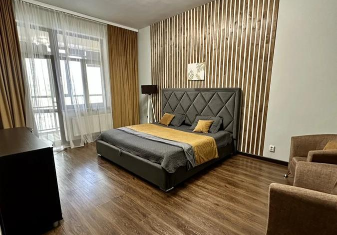 5-комнатная квартира, 185 м², 4/6 этаж, Улы дала 65