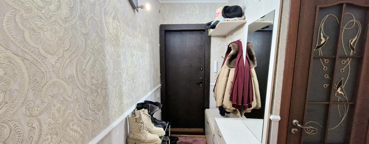 3-комнатная квартира · 58 м² · 1/4 этаж, мкр №10 А — По Шаляпина между Берегового и Саина