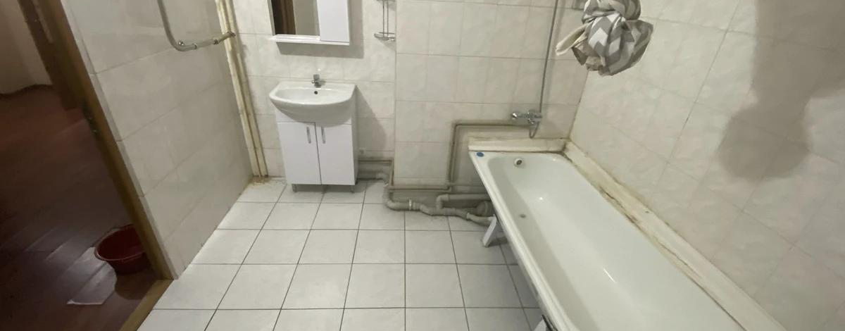 2-комнатная квартира, 93.5 м², 6/9 этаж, Райымбека