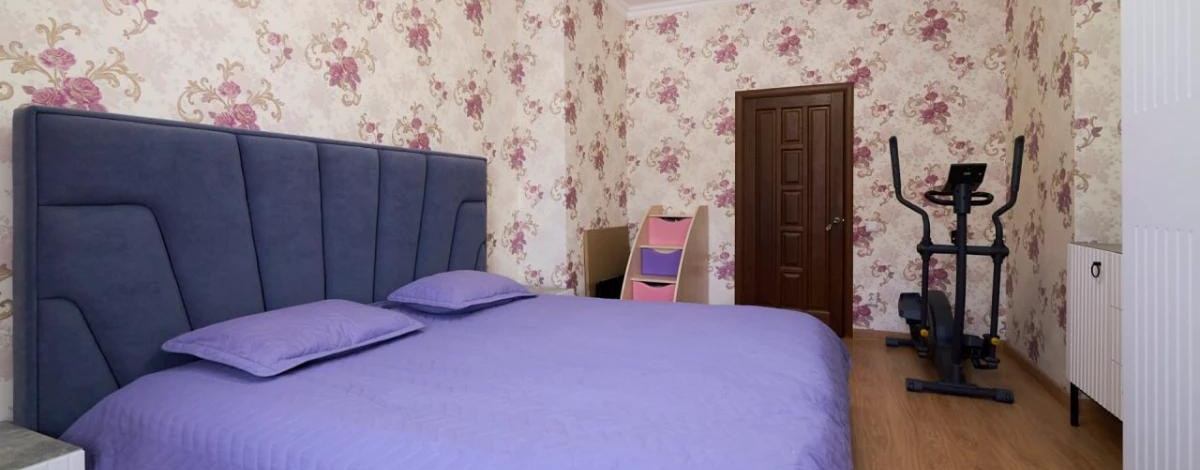 5-комнатная квартира, 153 м², 4/18 этаж, Габдулина 16