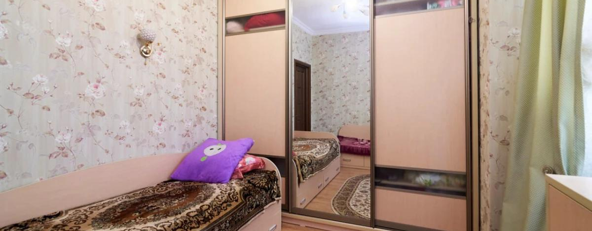 5-комнатная квартира, 153 м², 4/18 этаж, Габдулина 16