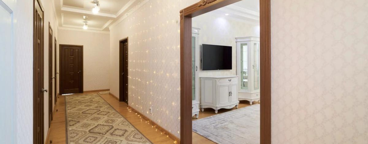 5-комнатная квартира, 153 м², 4/18 этаж, Габдулина 16