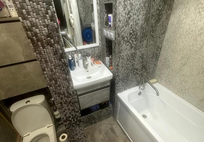 2-комнатная квартира, 44.5 м², 1/5 этаж, мкр Дорожник, Северноекольцо